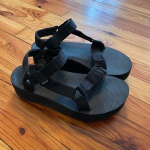 Teva flatform sandals